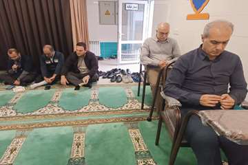 برگزاری مراسم عزاداری و قرائت زیارت عاشورا 